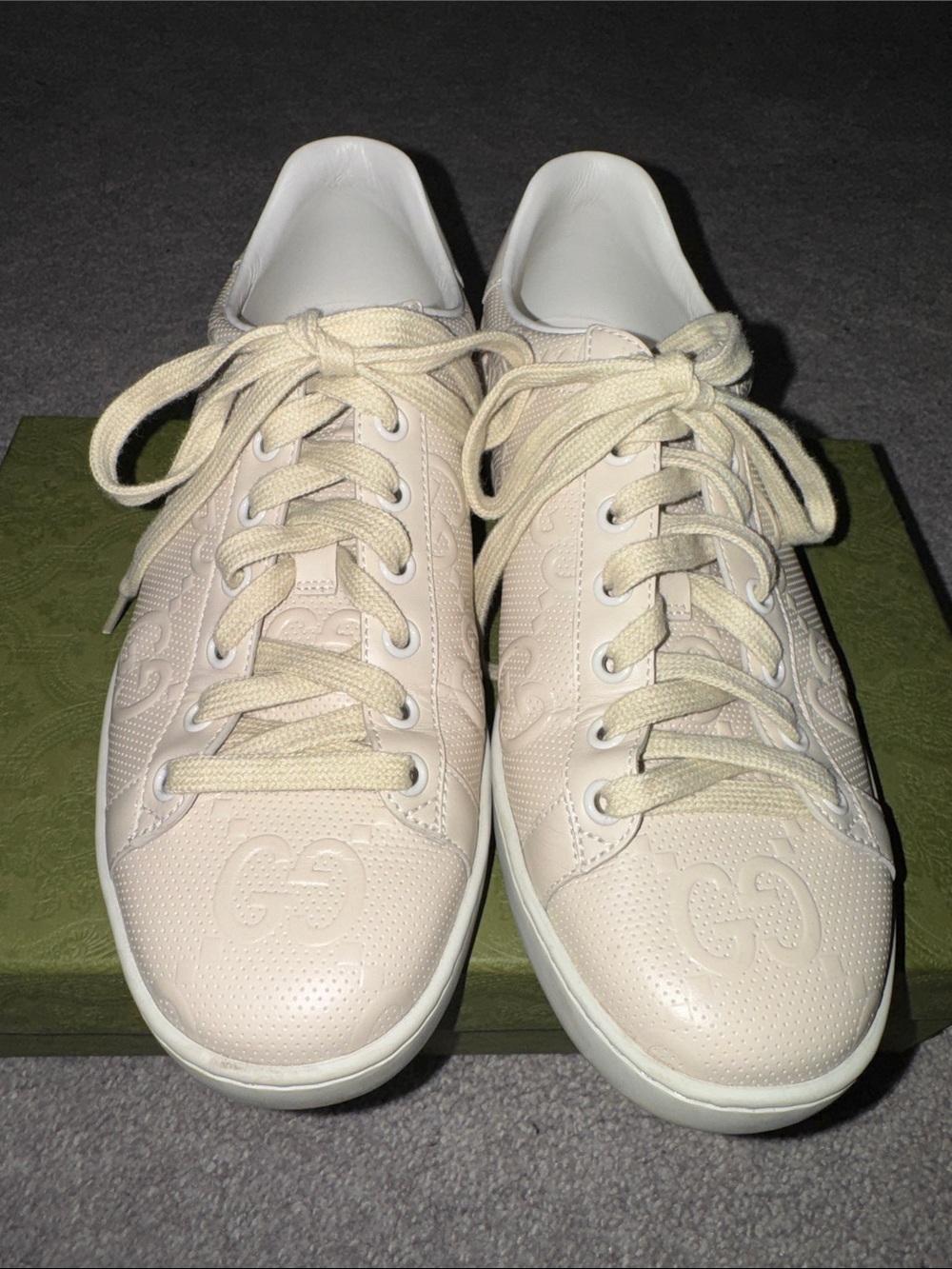 GUCCI Sneakers